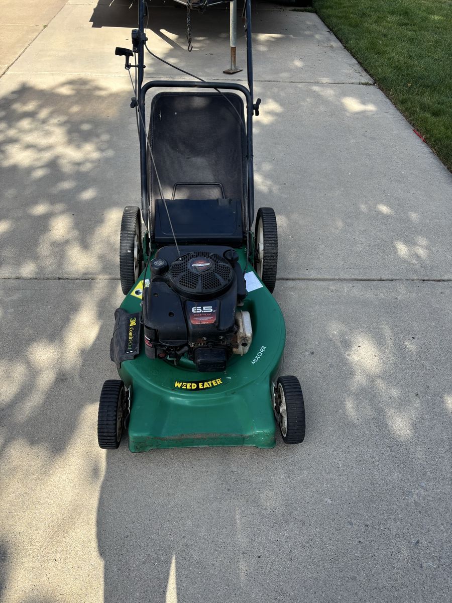 Weed Eater 21” Push Mower