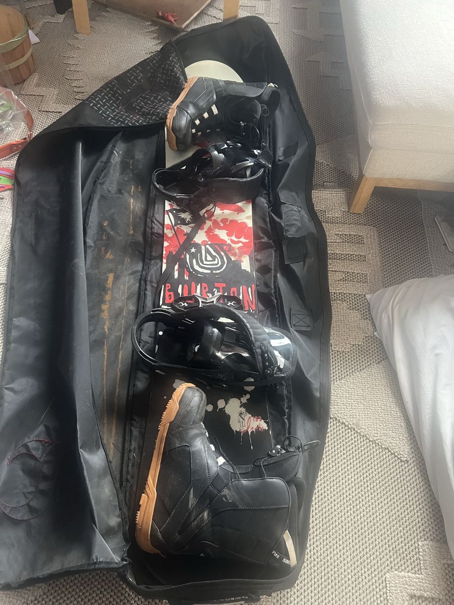 Burton Snowboard W Binding And Sims Boots 
