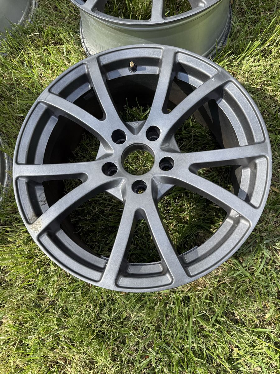 BMW 18” wheels gun metal grey set of 4