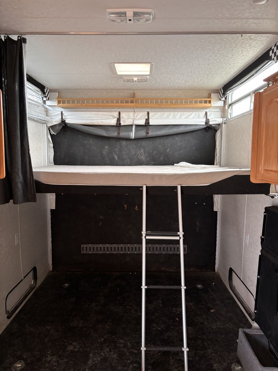 Main image 11