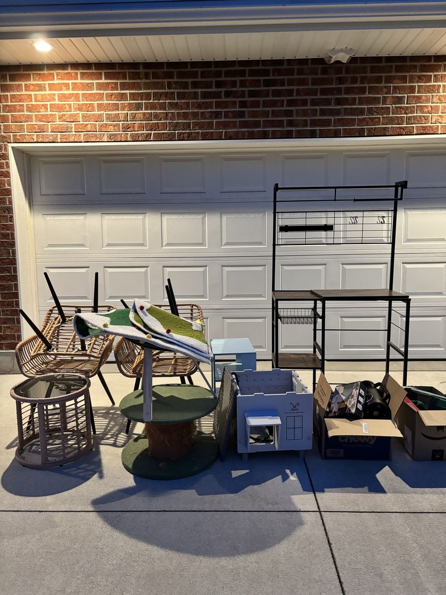 All Free! Patio set, cat tree, kitchen shelves, random kitchen things, ninja blender, juicer, side table, outdoor cat house, etc