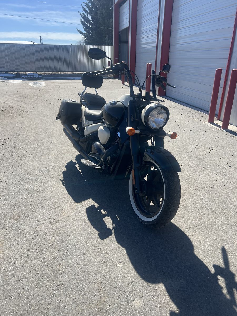 2013 Suzuki Boulevard C90