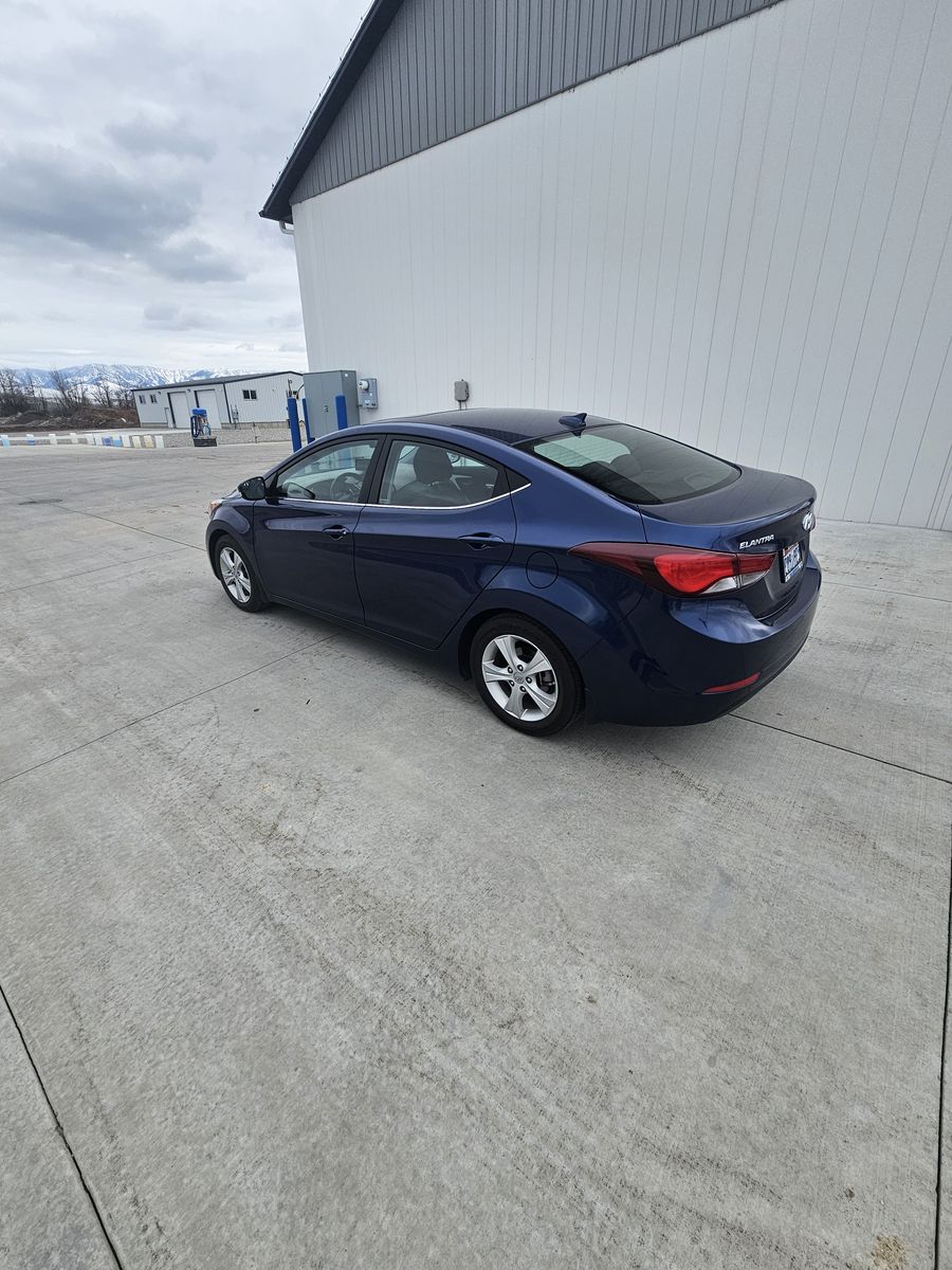 2016 HYUNDAI ELANTRA Value Edition