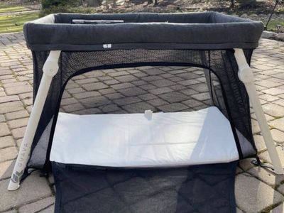 Guava Travel Crib with Shade