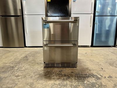 THERMADOR BUILT IN DOUBLE DRAWER REFRIGERATOR STAINLESS STEEL