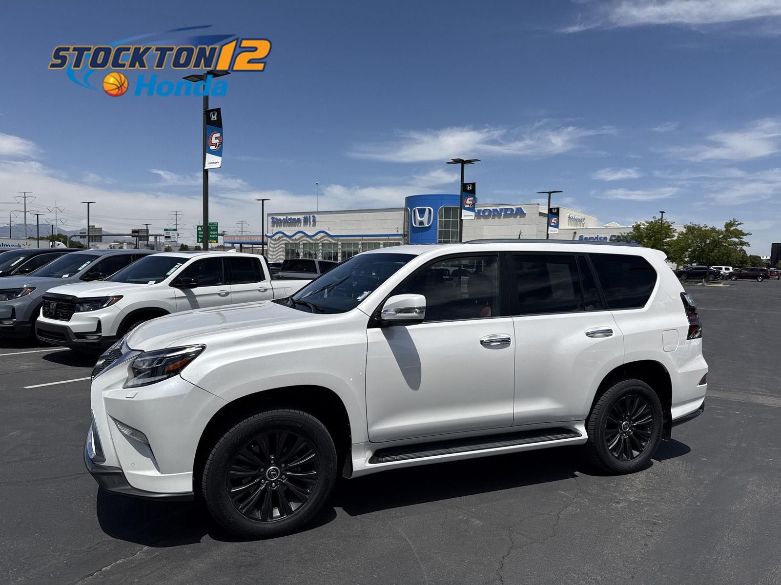 2023 Lexus GX Base