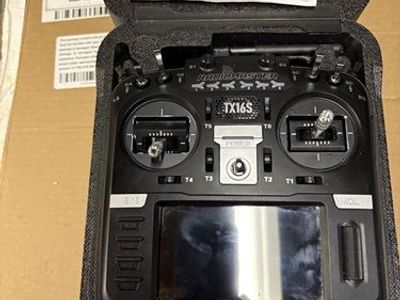 Radiomaster TX16s radio controller