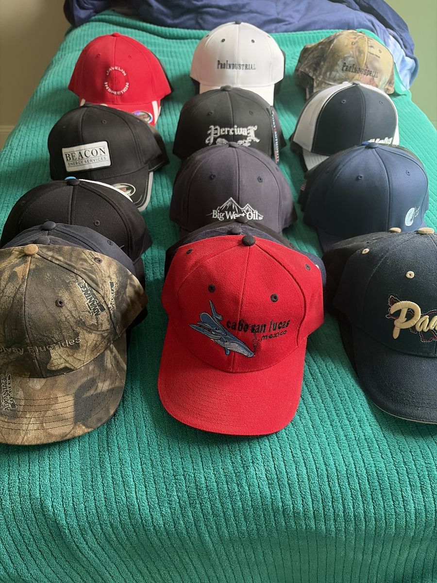 Lot of Assorted Branded Baseball Hats and Trucker Caps - Mixed Brands & Styles