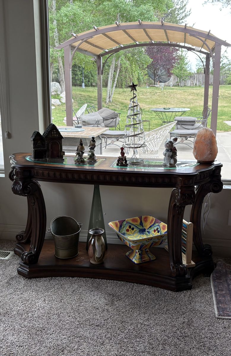 Main image 11