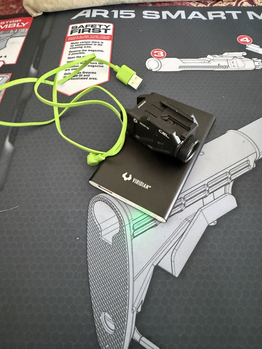 Viridian green laser/light combo