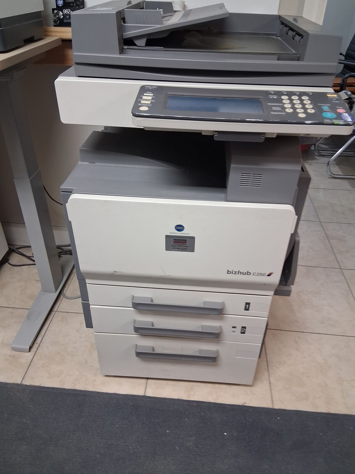 Free Konica Minolta Printer (Biz Hub C-250) Moving