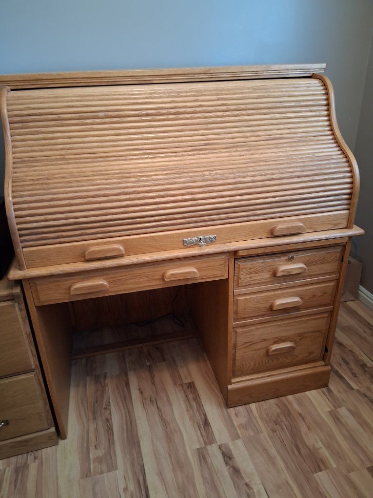 Solid Oak Roll Top
