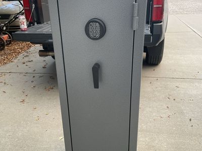Winchester 12 Gun Safe