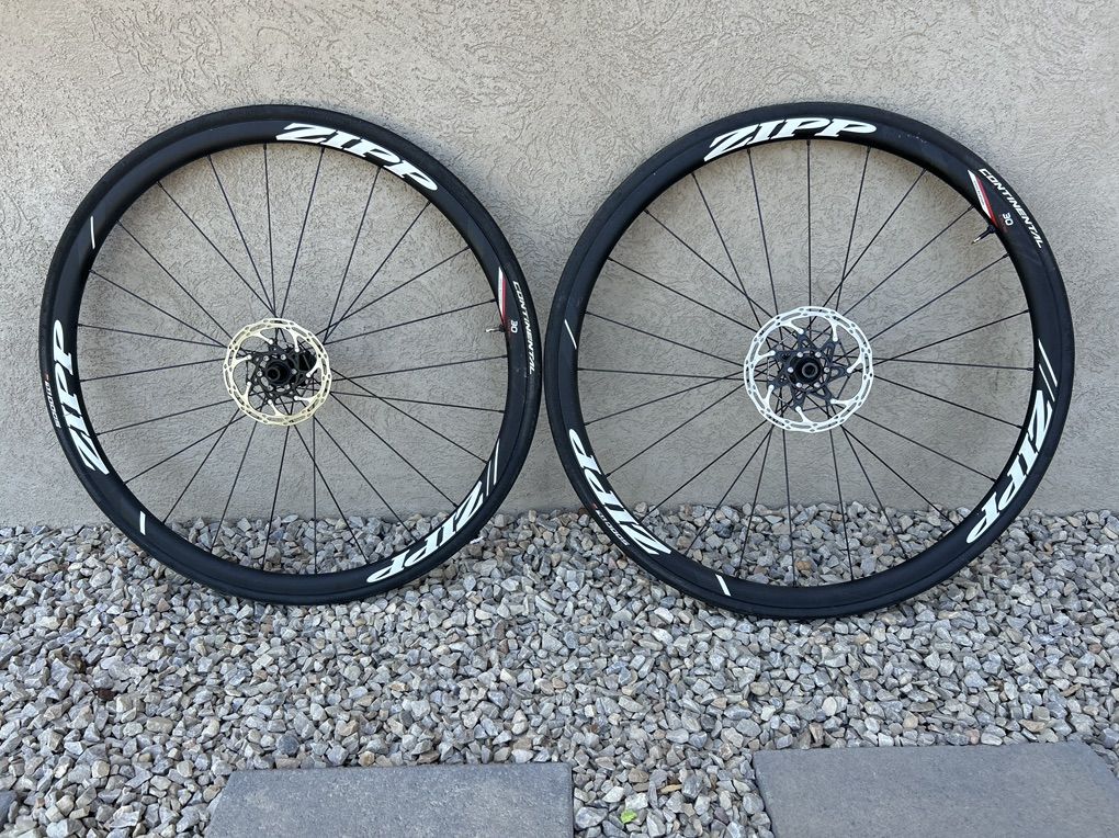 Zipp 30 Course Wheelset