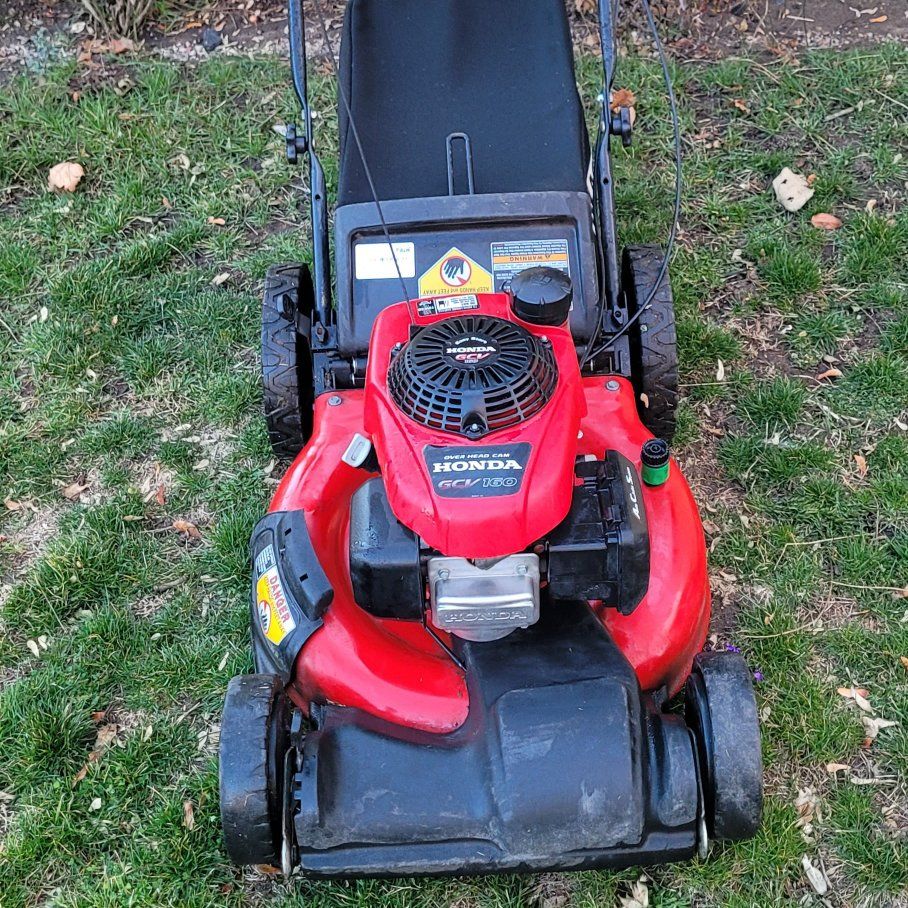 Honda lawn mower self propelled