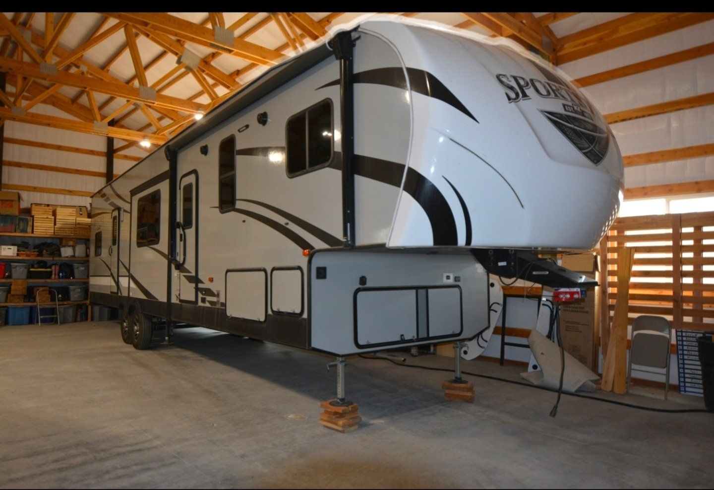 5th Wheel Tou Hauler