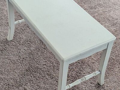 Italian white wooden vanity bench