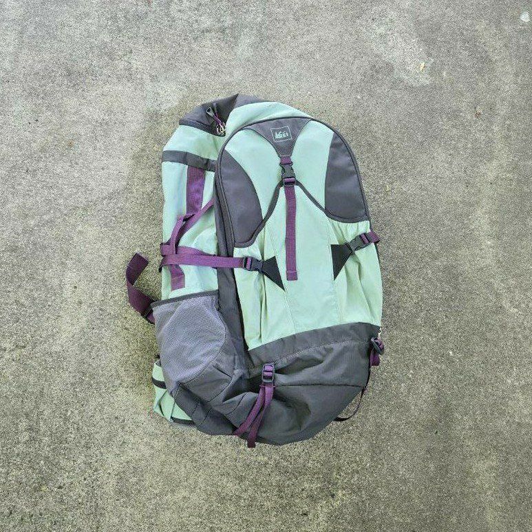 Women's REI Multi-Day Hiking Camping 80 Liters Backpack