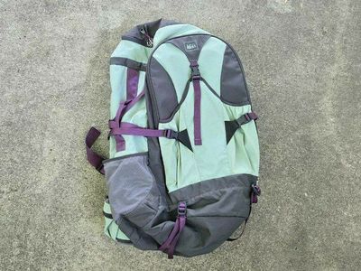 Women's REI Multi-Day Hiking Camping 80 Liters Backpack