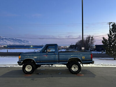 1990 FORD F150 XLT Lariat
