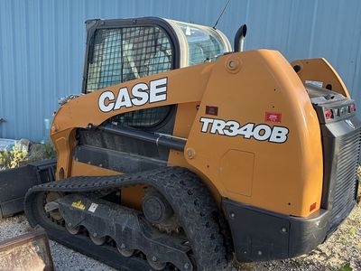 Tracked loader