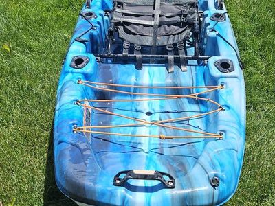 Fishing kayak