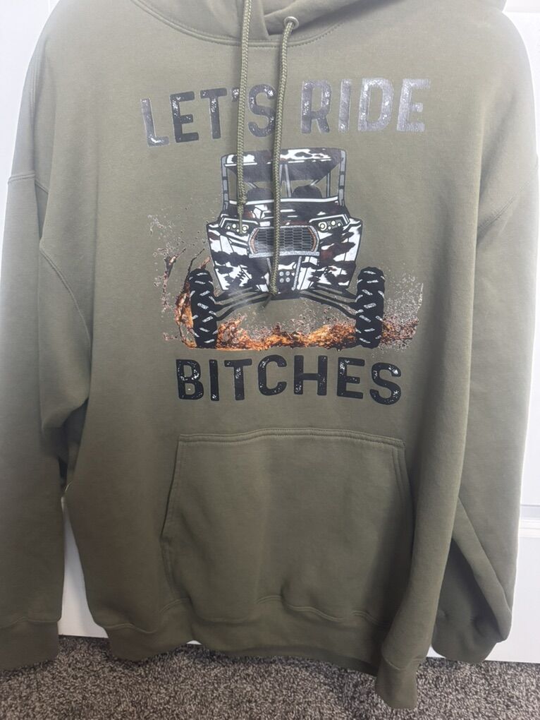 NEW “Let’s ride” RZR sweatshirt size extra large