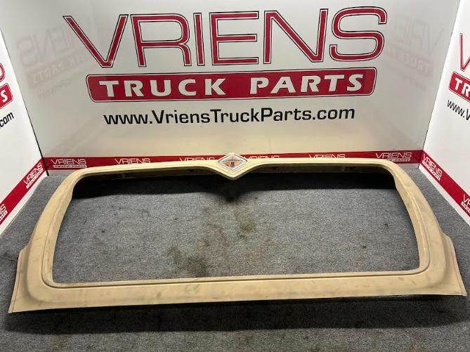 International Painted Grille Surround, Part # 3613676C94