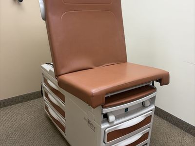 Set of 4 Midmark Ritter Medical Exam Tables Good Condition