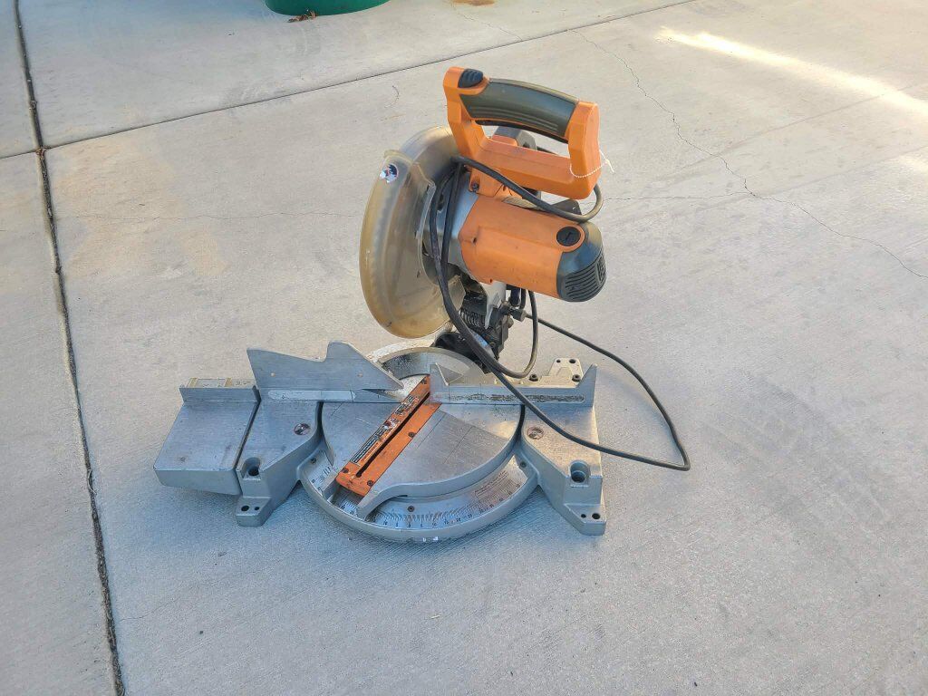 Ridgid saw