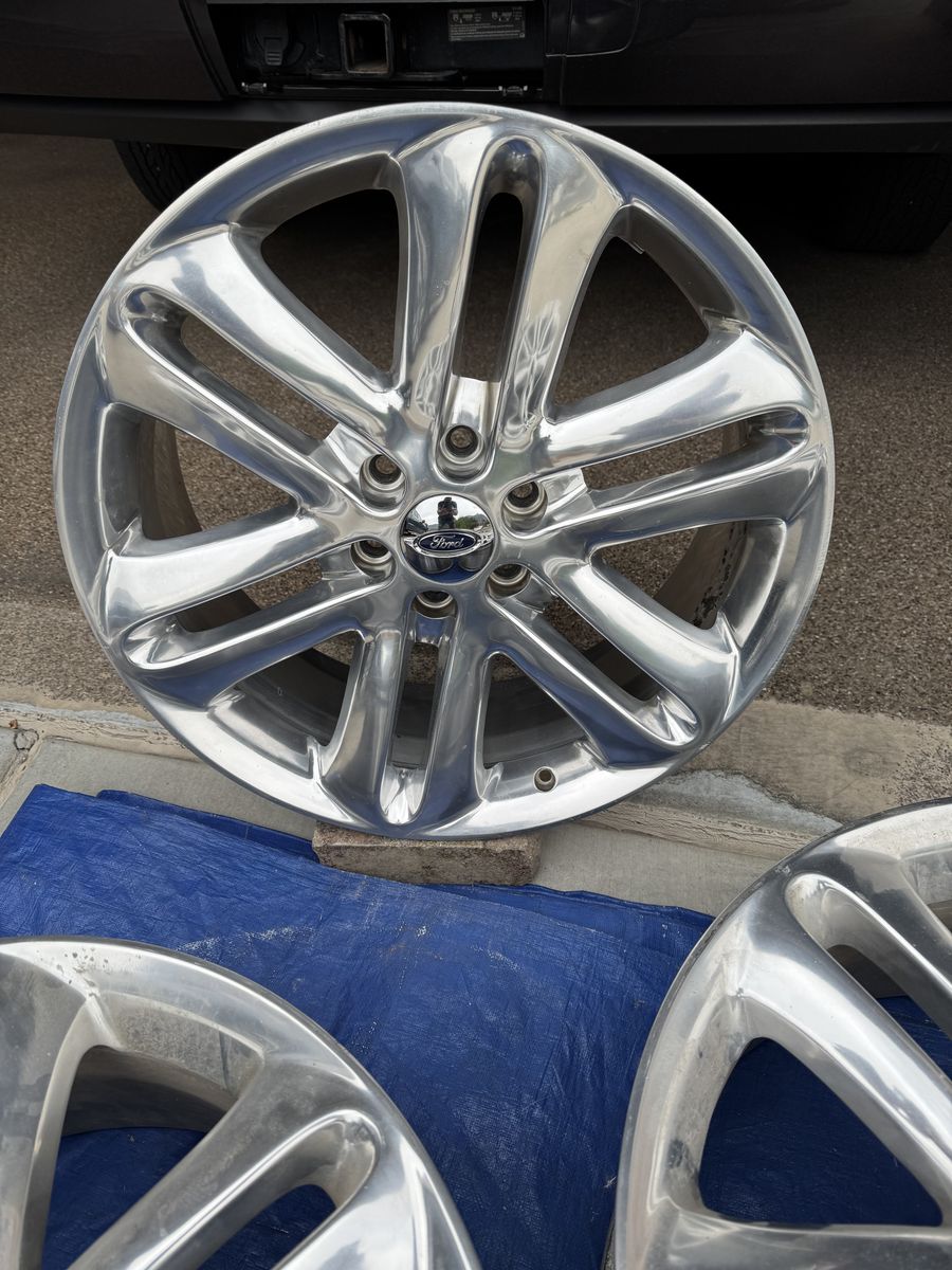 22" x 9" wheels Ford F150