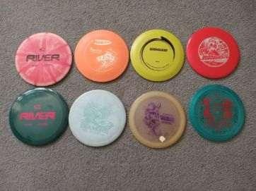 Disc golf discs