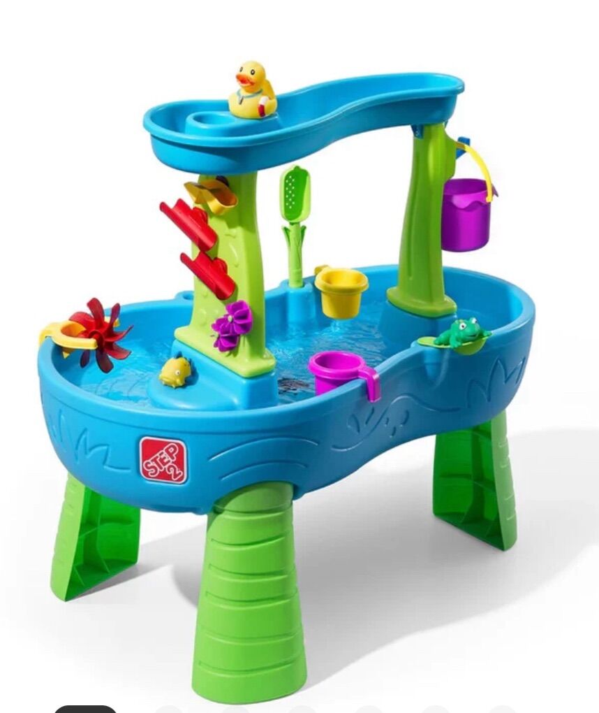 NEW Step2 Rain Showers Splash Pond Water Table