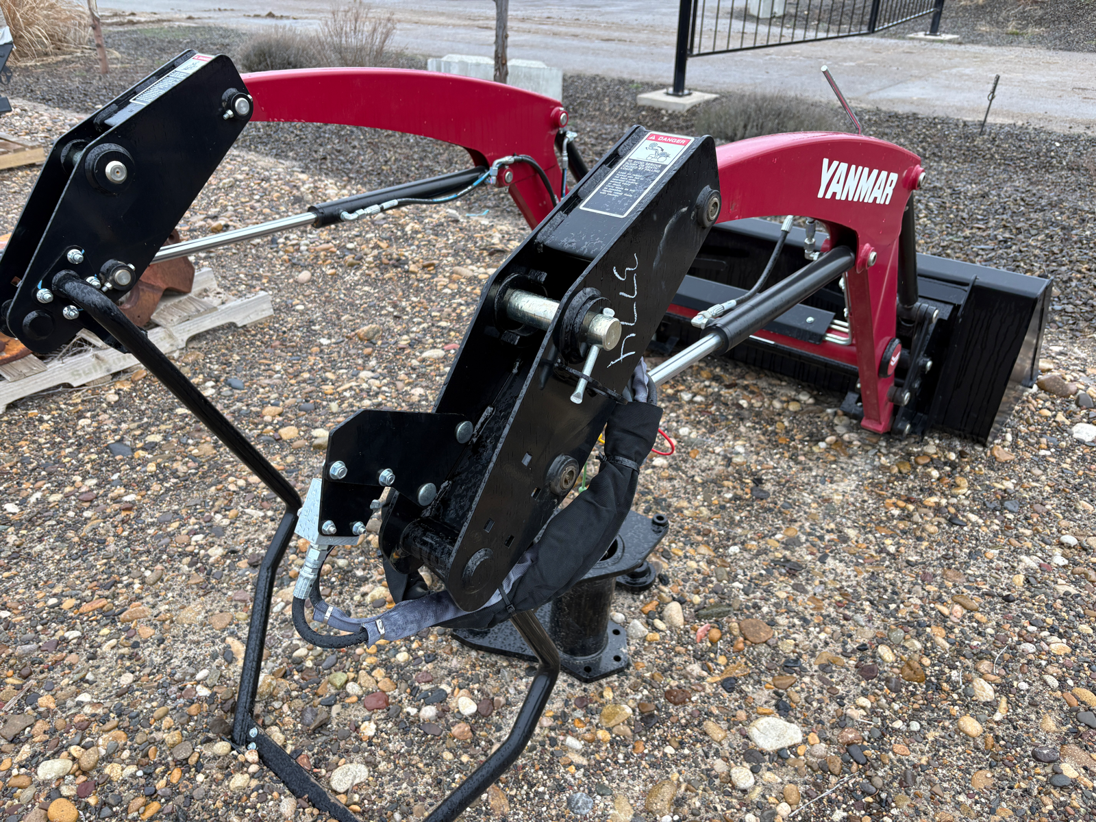 2025 Yanmar YL310-YT2P