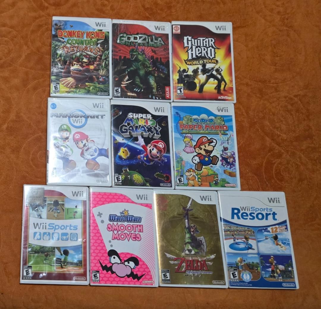 Nintendo Wii game bundle including Wii Sports Resort!  Trades considered~!