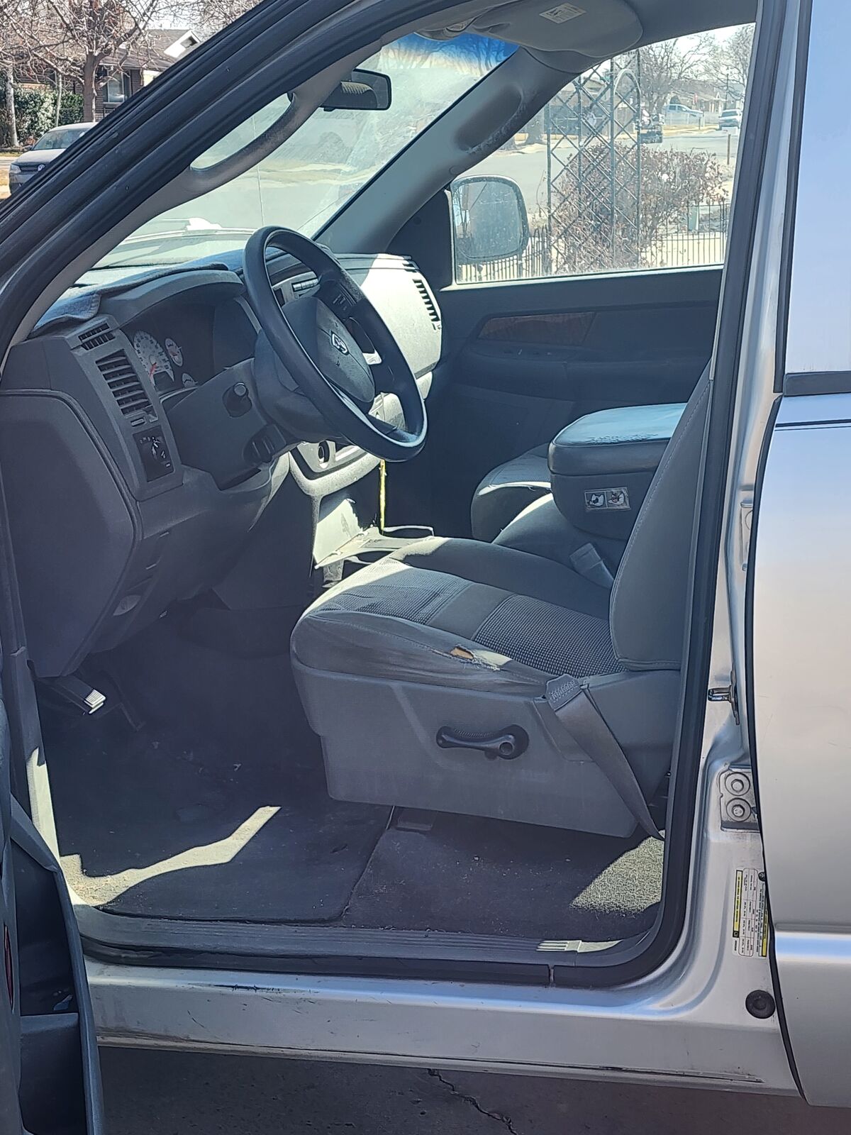 2006 DODGE RAM 1500 SLT