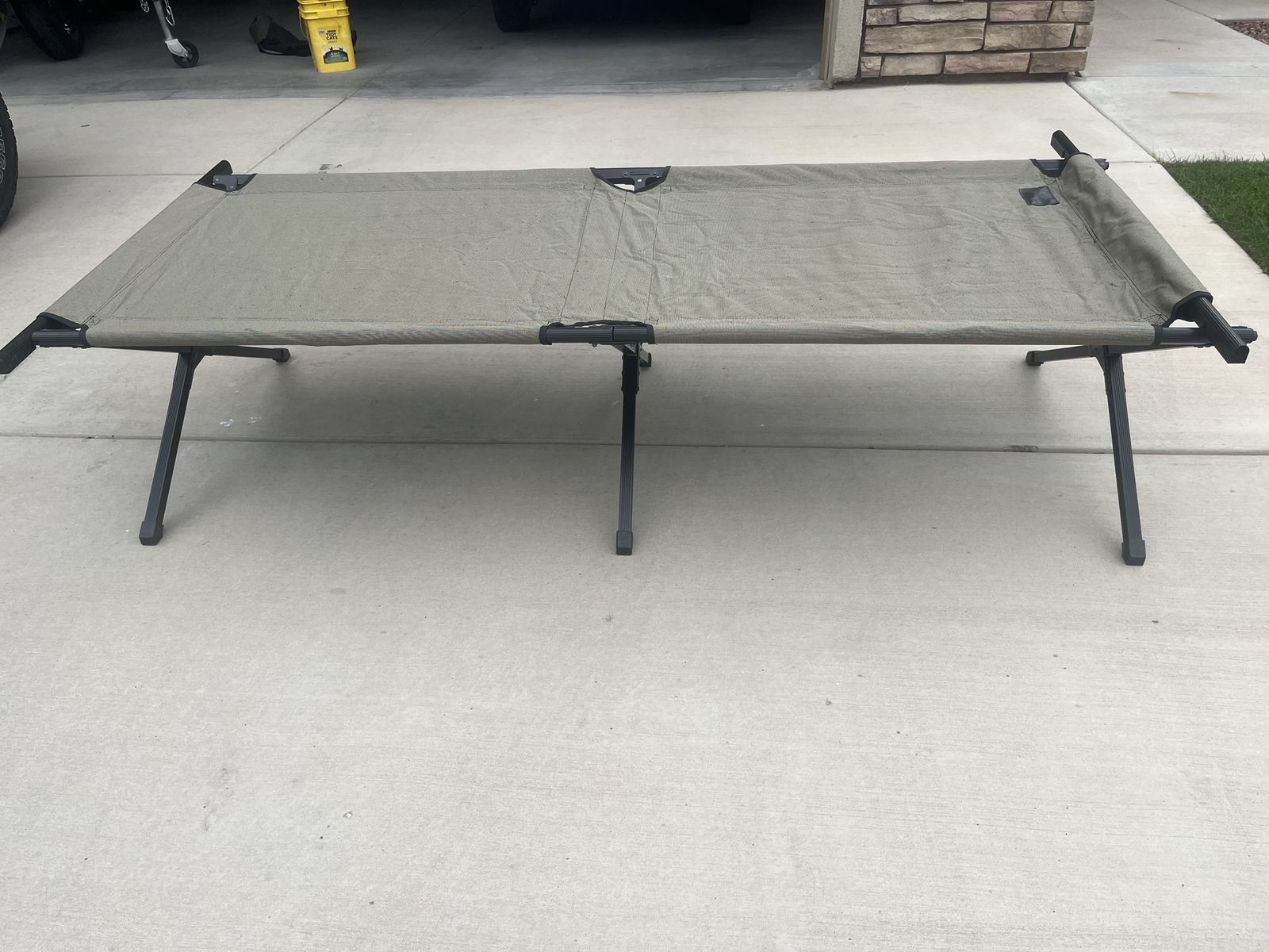 Heavy duty  cot