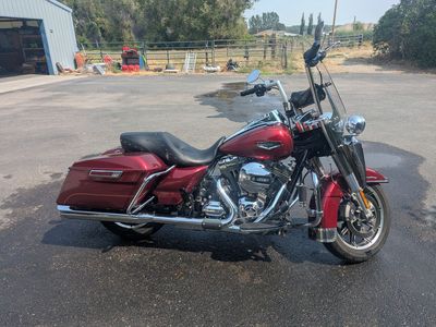 2016 FLHR Harley Road King 103