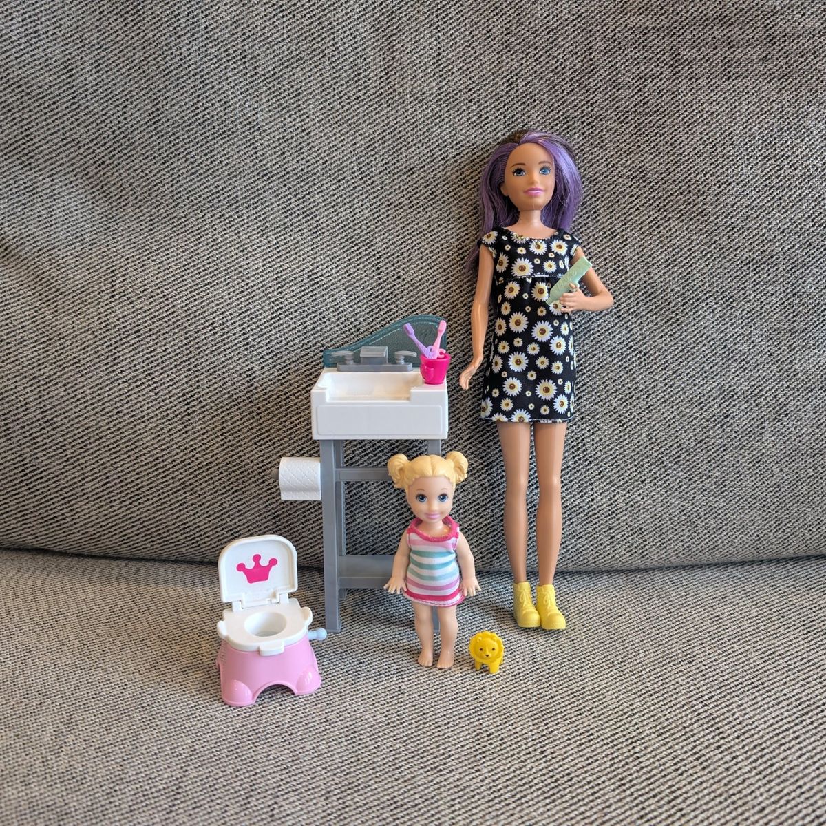 Barbie Skipper Doll Potty Training Set