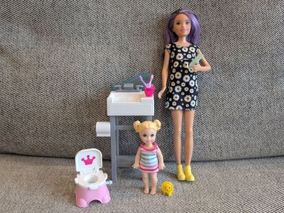 Barbie Skipper Doll Potty Training Set