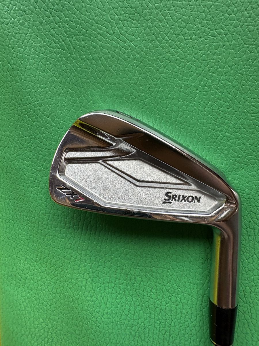 Srixon ZX7 Irons. Men's Right, Stiff, Jumbo Max XL Grips.