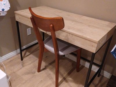 Writing desk with drawers