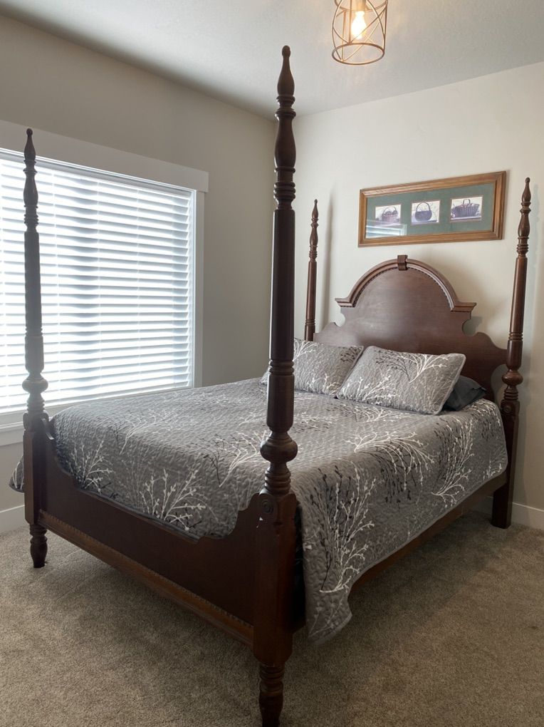 Vintage Queen Bed