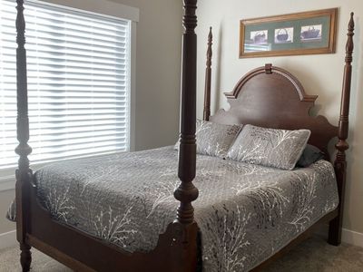 Vintage Queen Bed