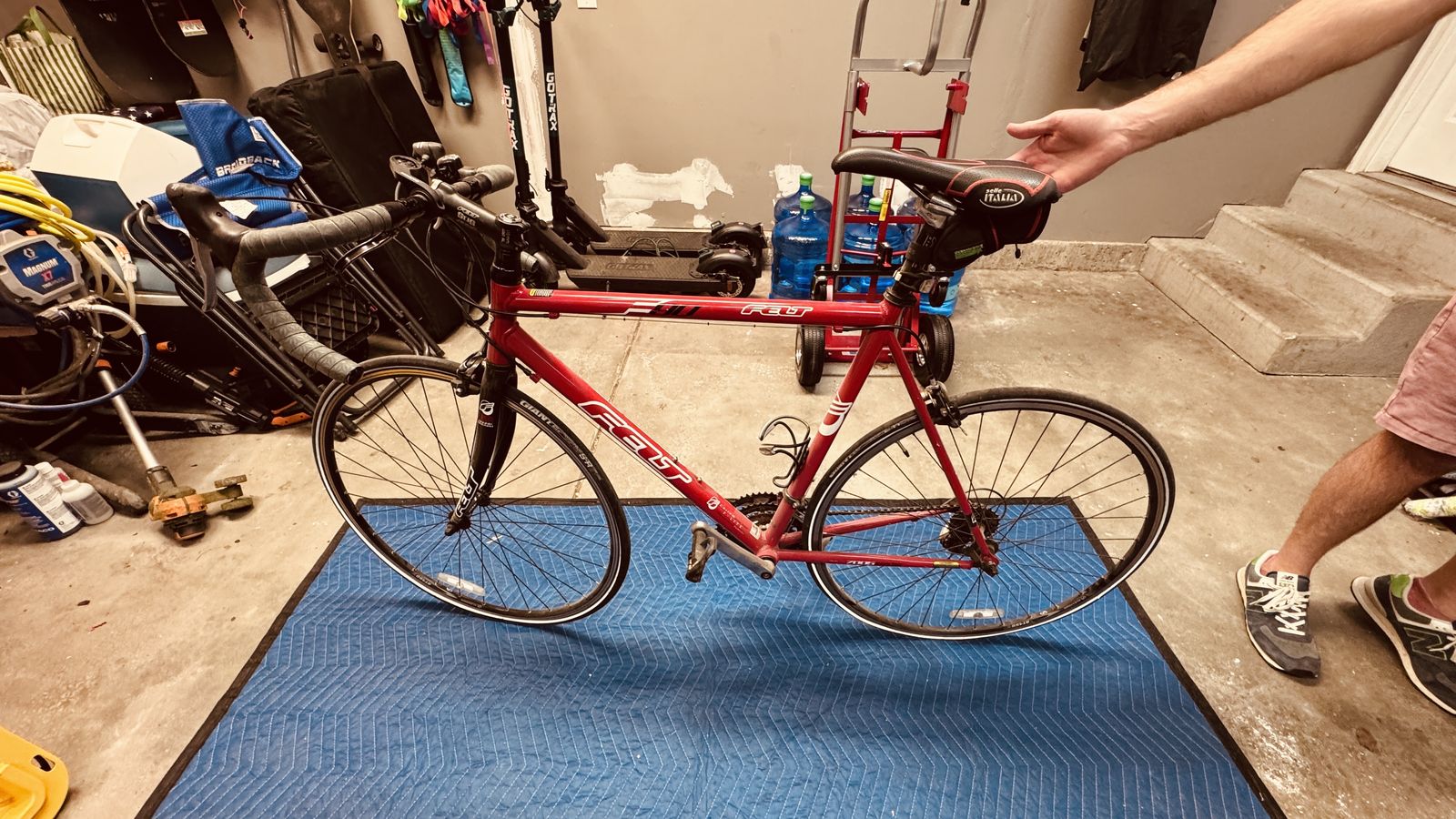 Felt F90 Aluminum Road Bike 52cm 3x8 speed Shimano Sora Red