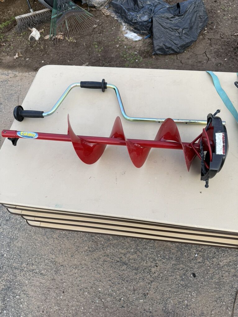 Ice Auger  Like New