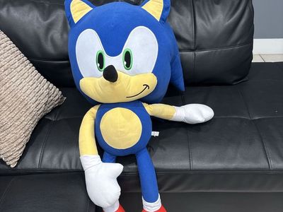 Large Sonic the Hedgehog Plush Stuffed Animal Toy Sega Blue Yellow Red