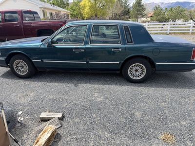 1997 Lincoln Town Car Executive