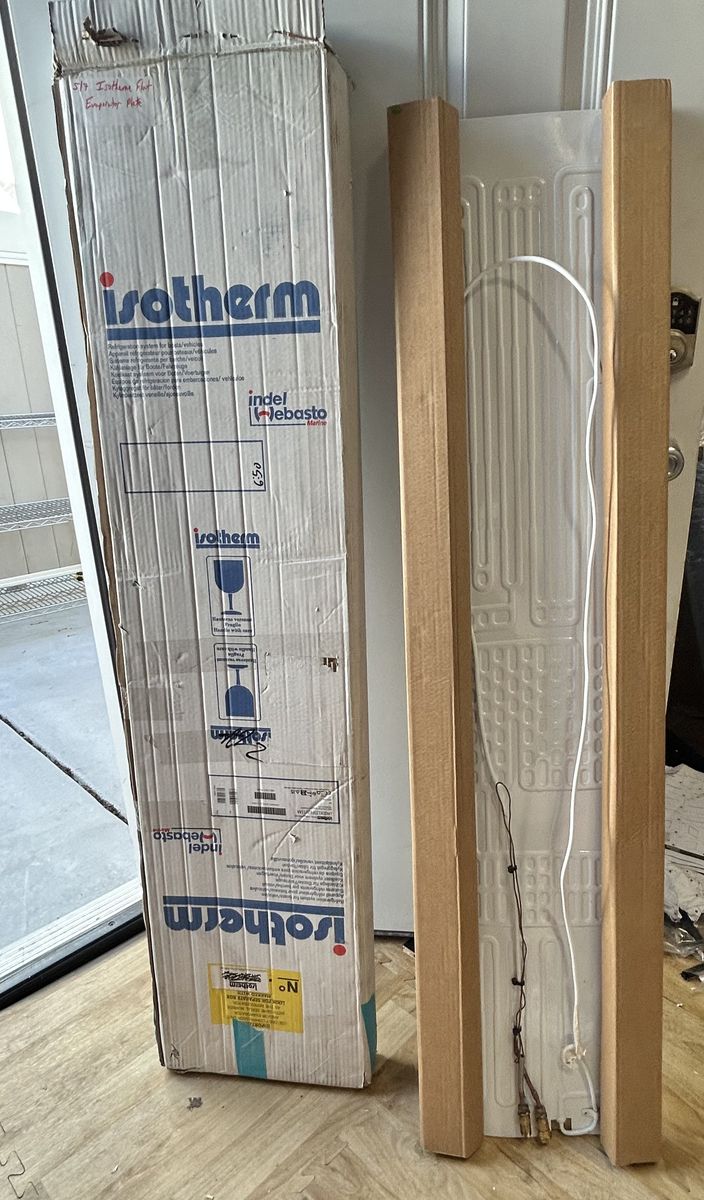 Isotherm Compact 2013 Marine Boat Fridge Freezer Unit 12V 24V