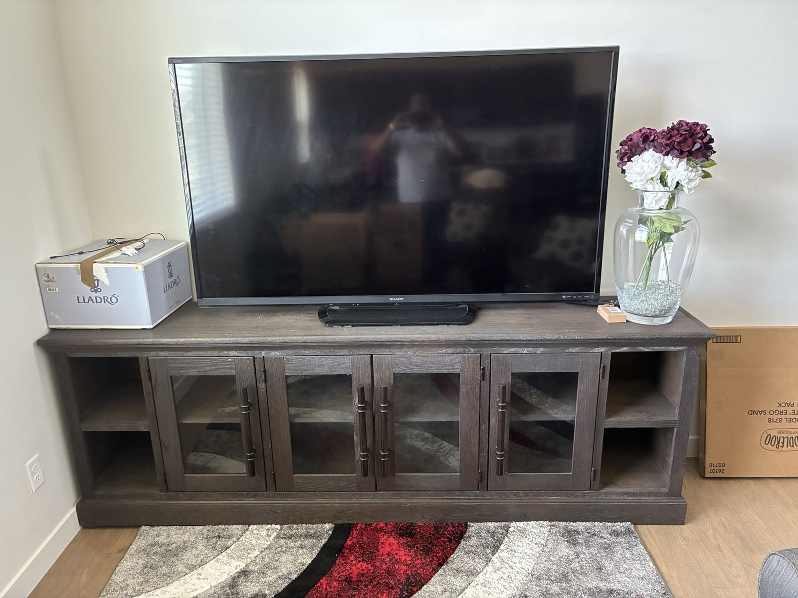 Large entertainment stand